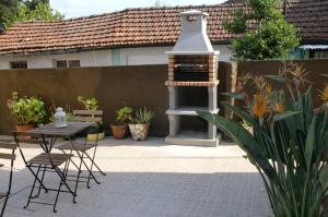 The Yellow House 2