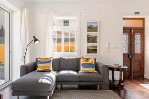 The Yellow House by MHM