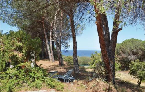 Three-Bedroom Holiday Home in Calcatoggio