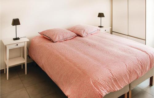 Three-Bedroom Holiday Home in Erdeven
