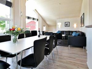 Three-Bedroom Holiday home in Großenbrode 8