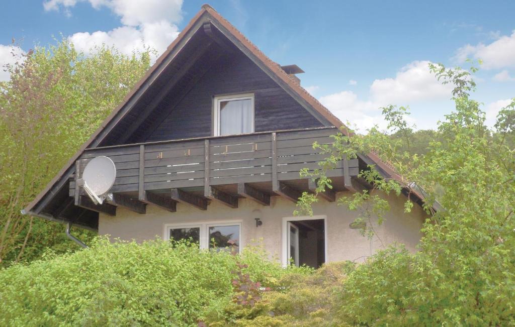 Three-Bedroom Holiday Home in Marienmunster , 37696 Marienmünster