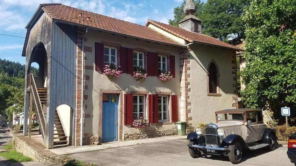 Three-Bedroom Holiday Home in Ruffiac 56140 Ruffiac