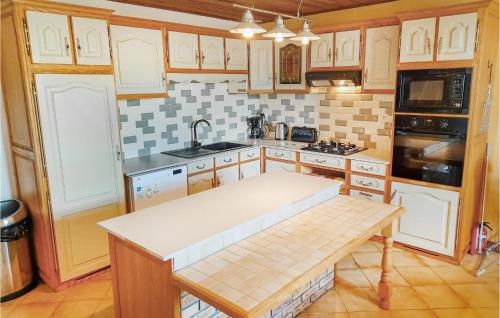 Three-Bedroom Holiday Home in Ruffiac