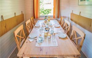 Three-Bedroom Holiday home Kirchheim with a Fireplace 01