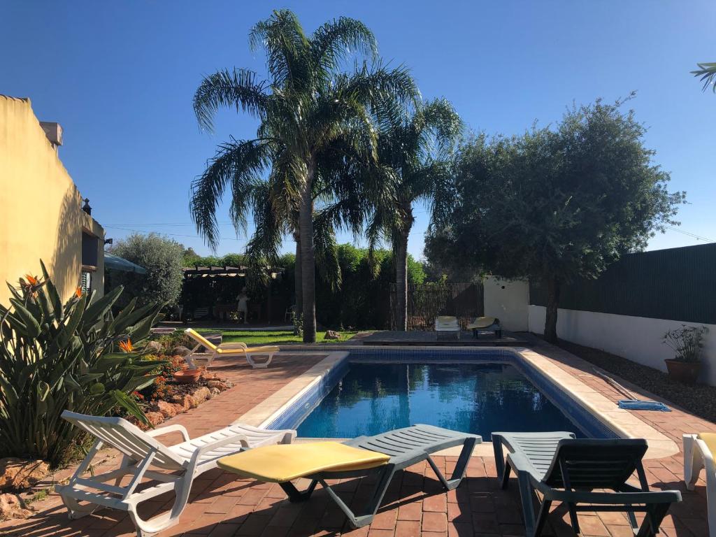 Three Bedroom Villa with pool near Olhao , 8700-201 Moncarapacho