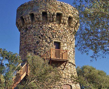 Tour Génoise Micalona, Domaine de l'Oglisatru