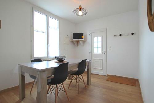 Townhouse near the thermal baths La Rochelle and the Ile d'Oléron