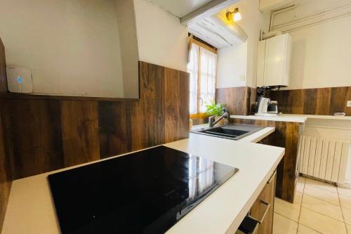 Townhouse on the banks of the Indre