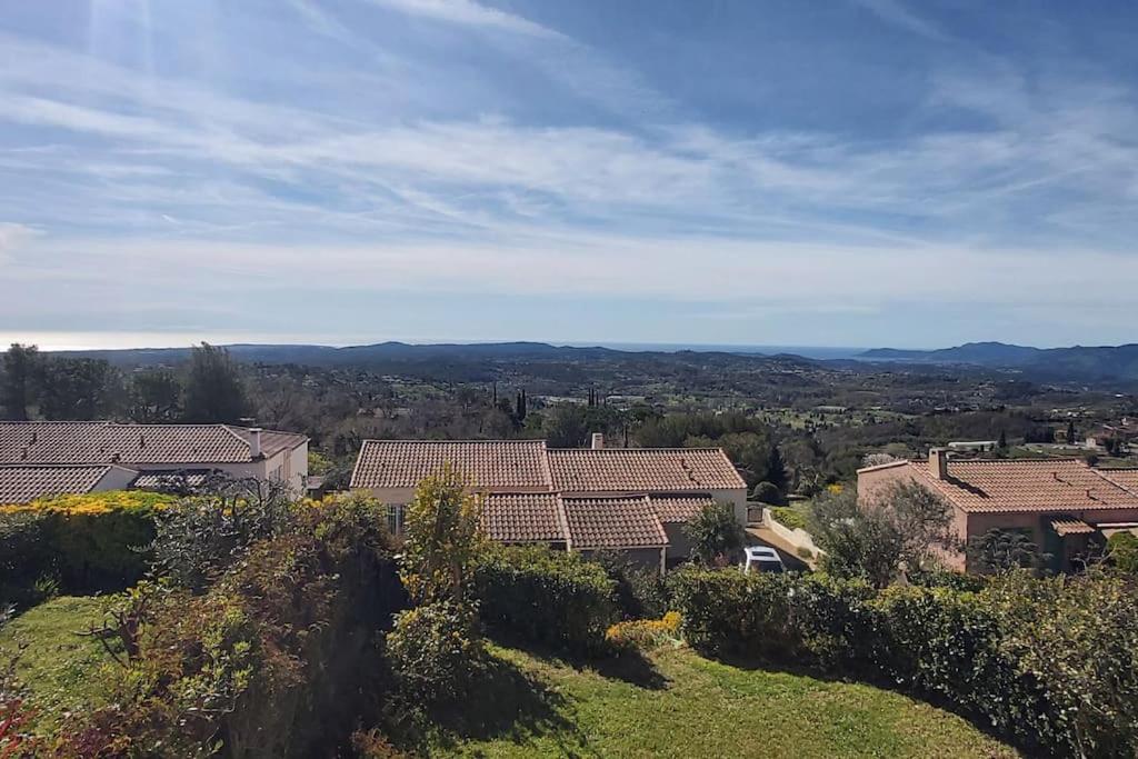 Traditional Holiday Home in Vers Pont du Gard with Garden 30210 Vers-Pont-du-Gard