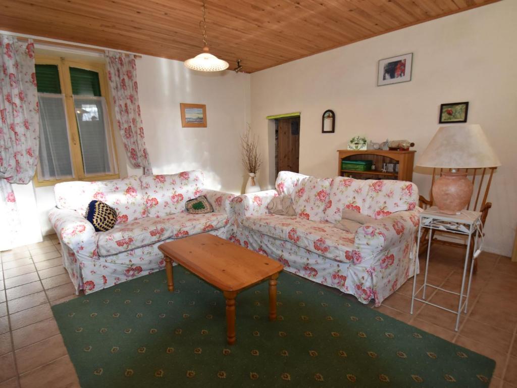 Maison de vacances Traditional house Fishing walking 30km from Vesoul  70130 Vanne
