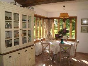 Traditional house with garden in Dampsmesnil 15km from Giverny