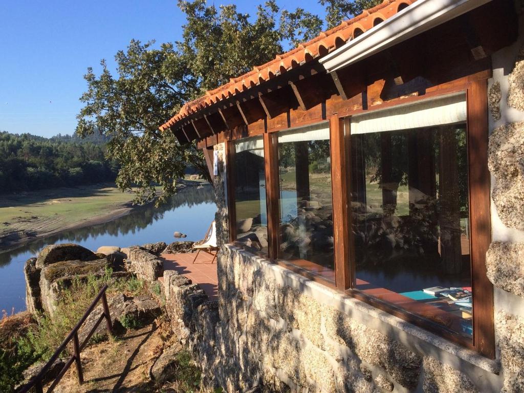 Traditional Mansion in Treixedo with Swimming Pool , 3440-503 Treixedo
