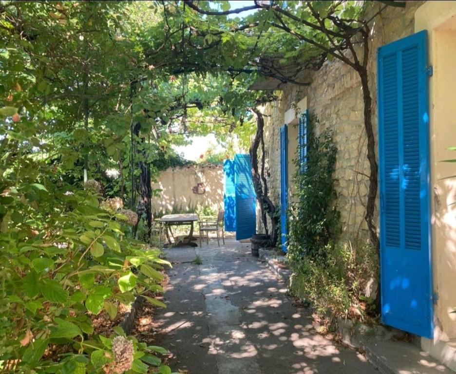 Maison de vacances Traditional Provence house 524 Avenue de l'Europe 84200 Carpentras