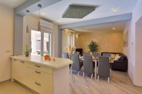 Très à l'aise avec une configuration un peu inhabituelle