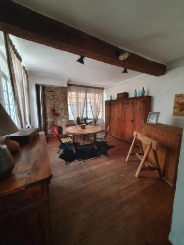 Très belle maison chaleureuse au coeur de Mirepoix