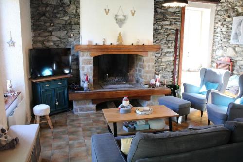 Très belle maison typique proche de Saint-Lary