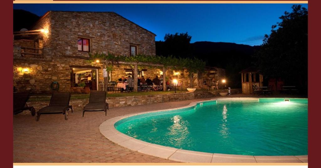 Très belle villa avec piscine au calme de la forêt 33680 Le Porge