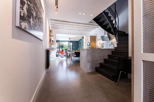 TRIBE KEYWEEK Renovated Townhouse with terrace in Biarritz Beaurivage