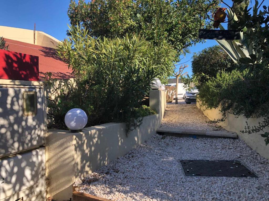 Triplex dans un petit village au bord de l'ognon. 70190 Cirey