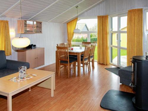 Two-Bedroom Holiday home in Gelting 1