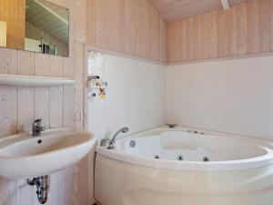 Two-Bedroom Holiday home in Grömitz 1