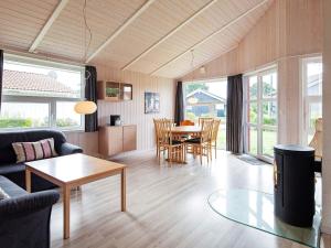 Two-Bedroom Holiday home in Grömitz 1