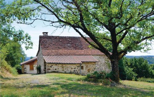 Two-Bedroom Holiday Home in St. Bressou