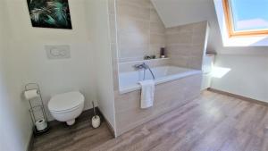 TyColo ✿ maison familiale classée, proche Brest
