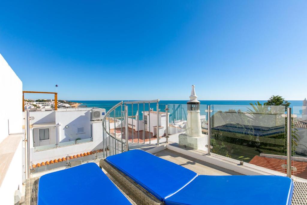 Maison de vacances Typical Fisherman's Cottage with amazing sea views! 16 Rua do Saco 8200-146 Albufeira