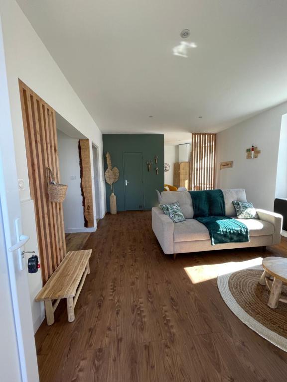 Un logement cosy proche des Ports 52 Rue du Docteur Dufourg, 33470 Gujan-Mestras