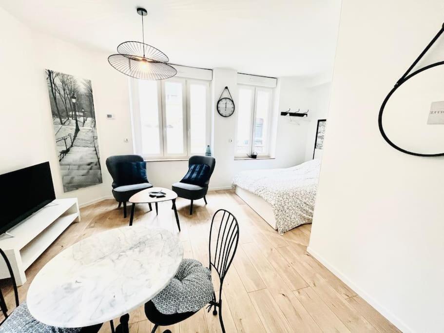 UNE CHOUETTE MAISON
