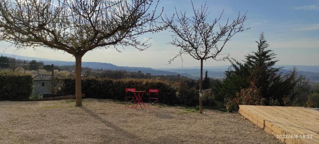 Maison de vacances Une escapade en Luberon 45 Avenue des Tilleuls 84480 Bonnieux