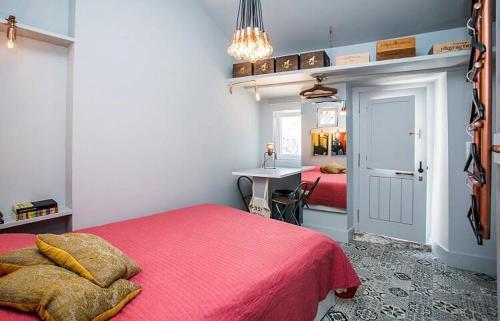 Unique Studio House | City Centre