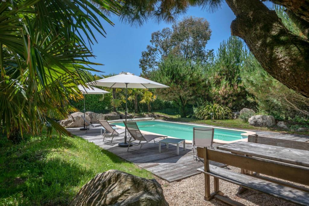 Vacances detente dans cette maison avec piscine a Crach De Keraric, 2, 56950 Crach