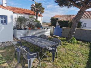 Maison de vacances Vacances pour 4 personnes en toute simplicité La Madeleine 13 / 15 85330 Noirmoutier-en-l\'Île Pays de la Loire