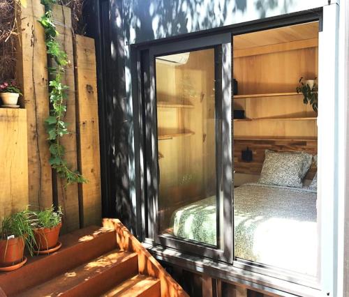 Vaimiti, cabane cosy sous les pins (50m de la plage)