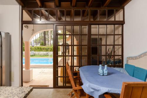 Verdizela Pool & Garden