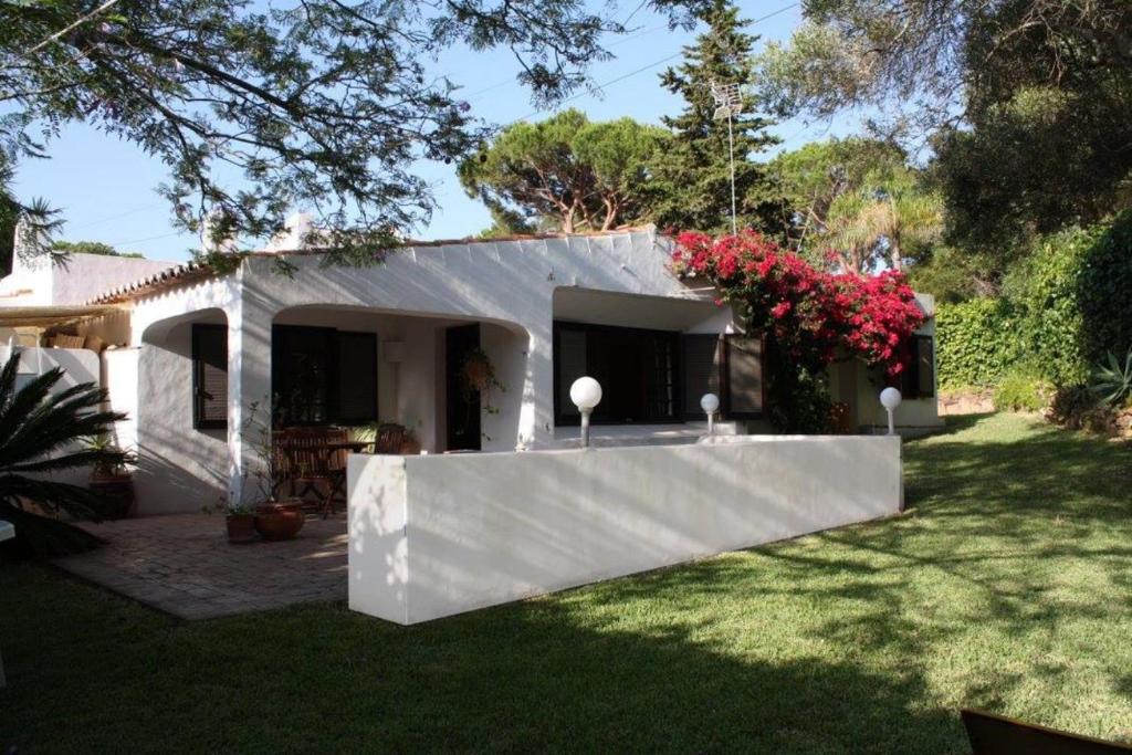 Maison de vacances Vila 67 Aldeamento Turistico Quinta da Balaia, Lote 67 8200-594 Albufeira