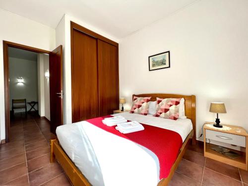 Vilamoura Sea Village With Pool by Homing