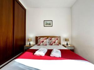 Vilamoura Sea Village With Pool by Homing