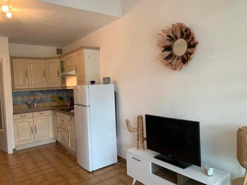 Villa 2 chambres 47m2 dans héliovillage quartier naturiste
