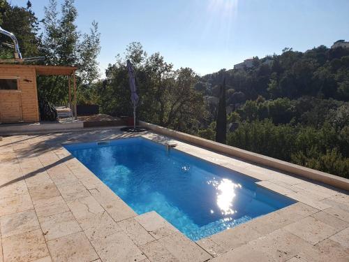 Villa 3 chambres piscine