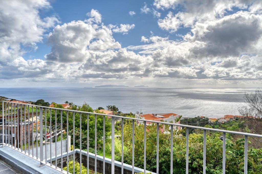 Maison de vacances Villa 58, a Home in Madeira Vereda do Lombo, 58 9100-190 Santa Cruz