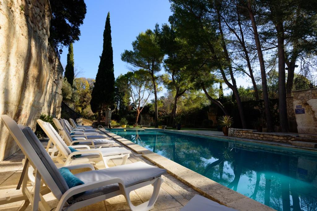 Villa 6 min Toulouse 130 m2 jardin 1000m2 arbres terrasses