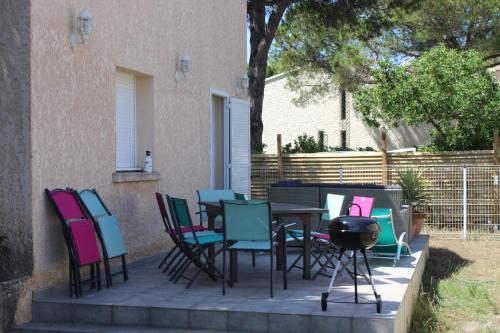 Villa au bord de mer, avec vue mer et accès plage