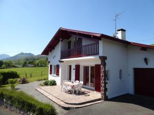 villa au pays BASQUE 1,5km de ST-Jean-Pied-de-port