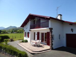 Maison de vacances villa au pays BASQUE 1,5km de ST-Jean-Pied-de-port 46 route zuzinate 64220 saint Jean pied de port 64220 Saint-Jean-Pied-de-Port Aquitaine