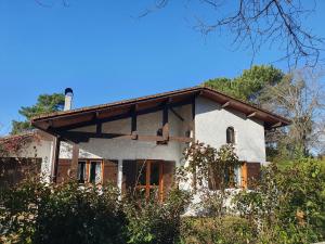 Villa avec piscine 6 personnes