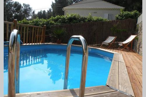 VILLA AVEC PISCINE A 400M DE LA PLAGE